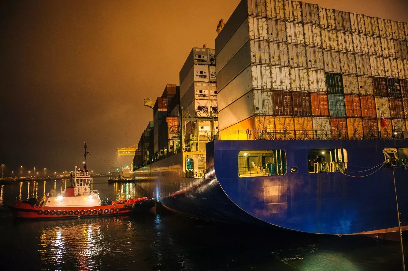 Buque portacontenedores: estructura de comercio internacional